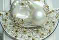 Load image into Gallery viewer, Baroque pearl pendant