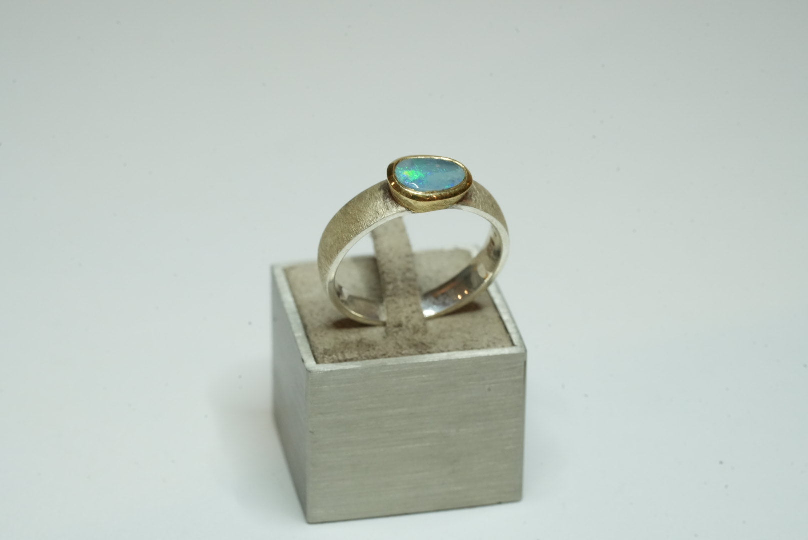 Edel Opal Ring