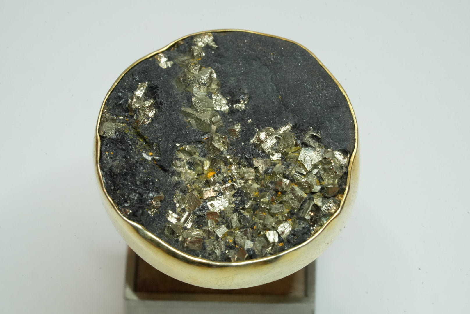 Schieferpyrit vergoldet ring