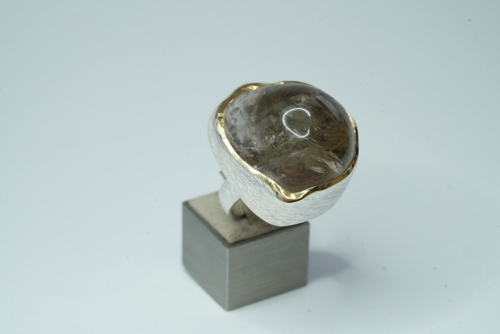 Rutilated quartz ring 